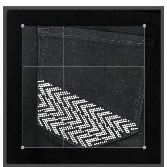 NYDJ not your daughters jeans Black and Embellished cropped capris size 4P - Picture 6 of 10